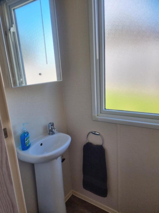 Отель Static Caravan To Hire , Hoburne Devon Bay Goodrington Экстерьер фото